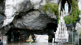 Émission spéciale dimanche 8 octobre : vivre le pèlerinage du Rosaire à Lourdes