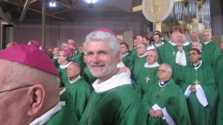 Dimanche 6 mai : avec l'évêque d'Orléans, Mgr Blaquart