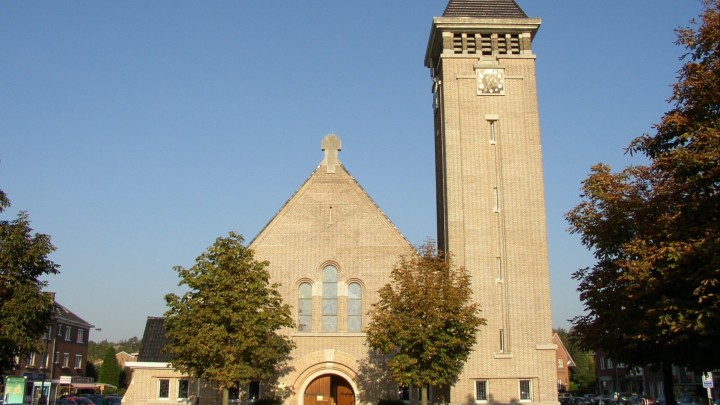 Messe du 18 juin 2023 à Woluwe-Saint-Pierre (Belgique)