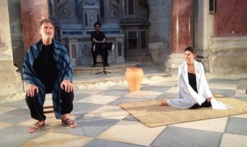 Au nom de la mère, une pièce de théâtre sur la Nativité