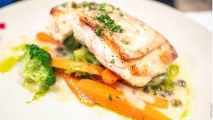 Pourquoi les chrétiens mangent-ils du poisson le vendredi ?