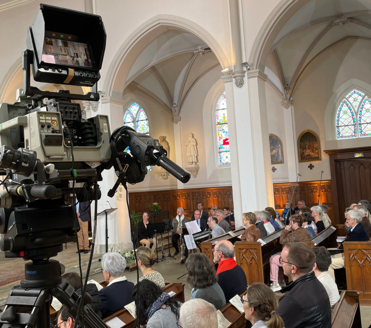 Le Jour Du Seigneur Plus De 75 Ans De Messe T l vis e Jour Du Seigneur le-jour-du-seigneur-plus-de-75-ans-de-messe-t-l-vis-e-jour-du-seigneur