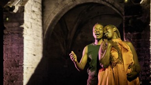 [Festival d'Avignon 2025] Gahugu Gato, de Frédéric Fisbach et Dida Nibagwire 