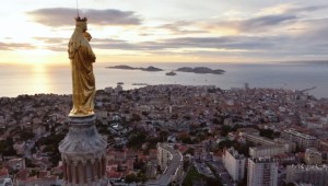 Pleins feux sur la Bonne Mère