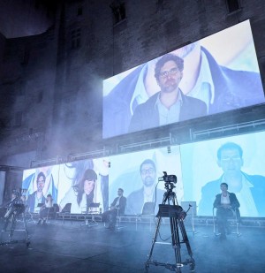 [Festival d'Avignon 2026] Maldoror de Julien Gosselin - L’éloquence d’un puits sans fond