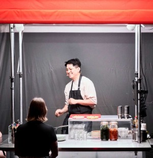 [Festival d'Avignon 2026] Haribo Kimchi de Jaha Koo - Les papilles de l’exil