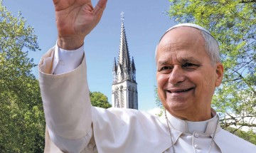 Pourquoi le pape se rend-il à Lourdes ?