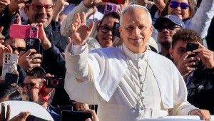 Pourquoi dit-on que le pape est le successeur de Pierre ?