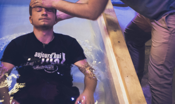 Carême : Quand des adultes choisissent le baptême