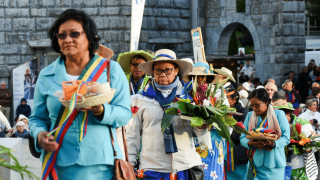 Pèlerinage du Rosaire 2016 au Sanctuaire Notre-Dame de Lourdes : messe d'ouverture