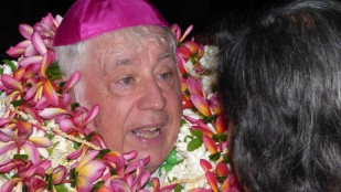 Monseigneur Cottanceau, l'archevêque de Polynésie