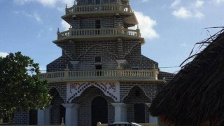 L’église Saint-Pierre Saint-Paul de Vaitupu à Wallis-et-Futuna