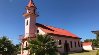 L'église Saint Louis de Gonzague aux Tuamotu en Polynésie-Française