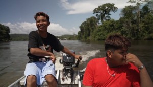 Amérindiens de Guyane, entre deux rives