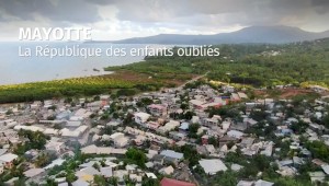 Mayotte, les enfants oubliés de la République