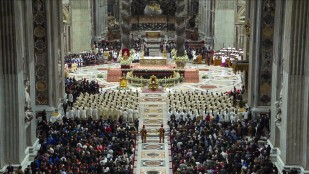 Messe de Minuit 2024 avec le pape François au Vatican