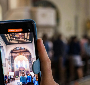 Jeunes catéchumènes, de nouveaux canaux pour découvrir la foi