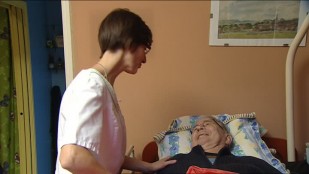 Aurélie, religieuse et infirmière