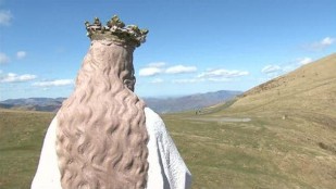 De Tournai à Conques : chemin de résurrection