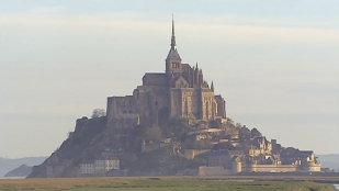 Le Mont-Saint-Michel : entre Genèse et Apocalypse