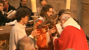 Vendredi saint : office de la Croix et de la Passion