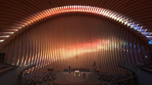 Comme une tente se déploie - Notre-Dame de Créteil. Une cathédrale pour le 21ème siècle
