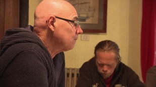 Frère Jean-Louis, franciscain, au milieu des plus pauvres