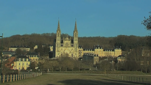 Entre Ciel et Terre : Le sanctuaire Notre-Dame de Montligeon