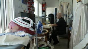 Les étoles et chasubles pour la venue du pape à Marseille [BONUS 1/5] Le cardinal Aveline, la Méditerranée en mosaïque